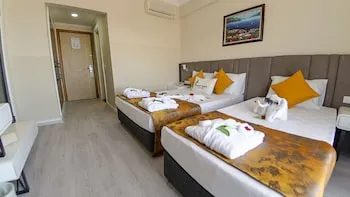 Clover Magic Seagate Belek