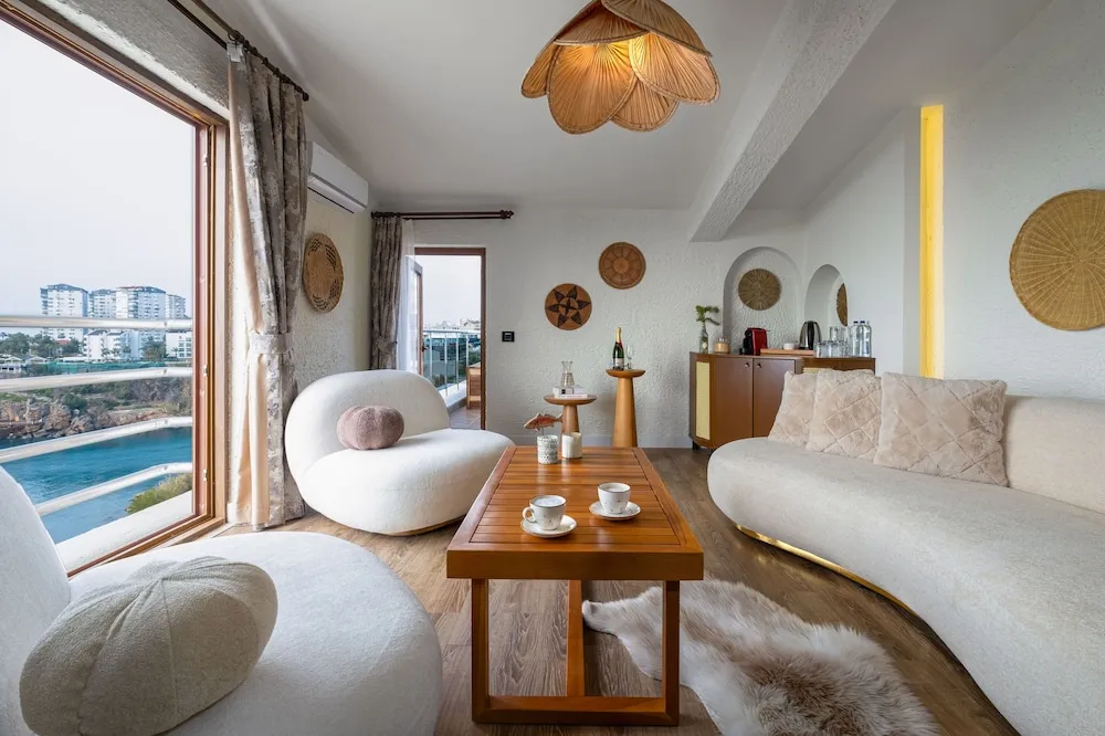 Luxury Süit, Teras, Deniz Manzaralı