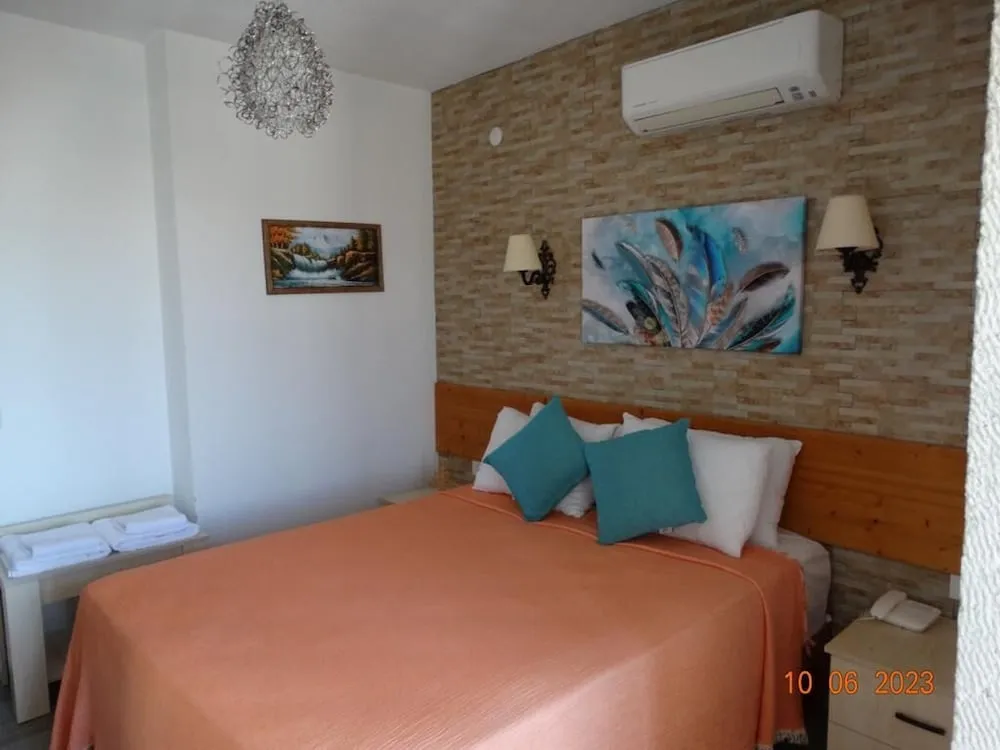 Deluxe Tek Büyük veya İki Ayrı Yataklı Oda