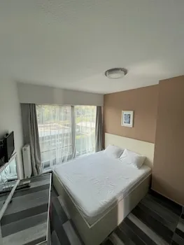 Bodega Otel