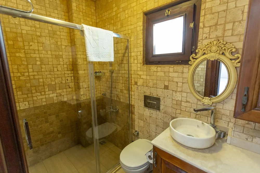 Deluxe Oda, Havuz Kenarı