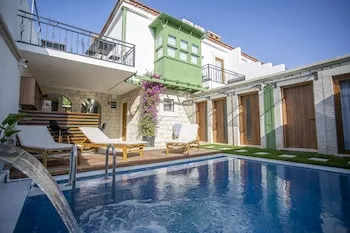 Elin Otel