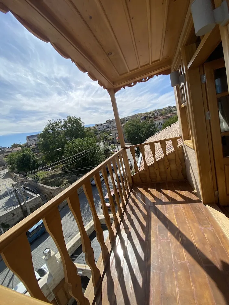 Romantic Tek Büyük Yataklı Oda