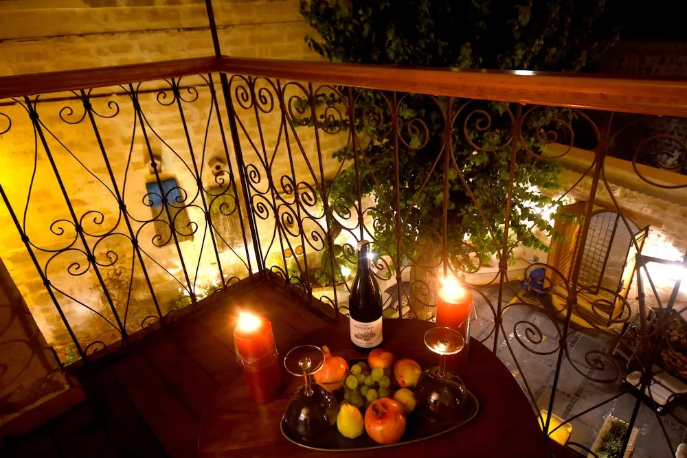 Romantic Tek Büyük Yataklı Oda