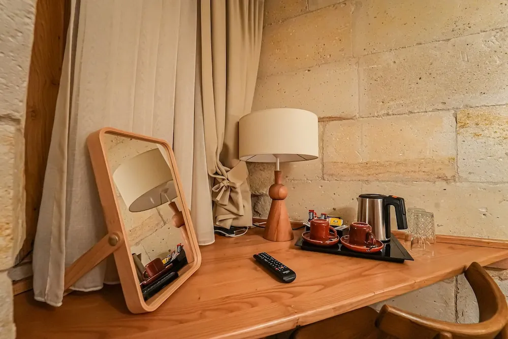 Standard Tek Büyük Yataklı Oda