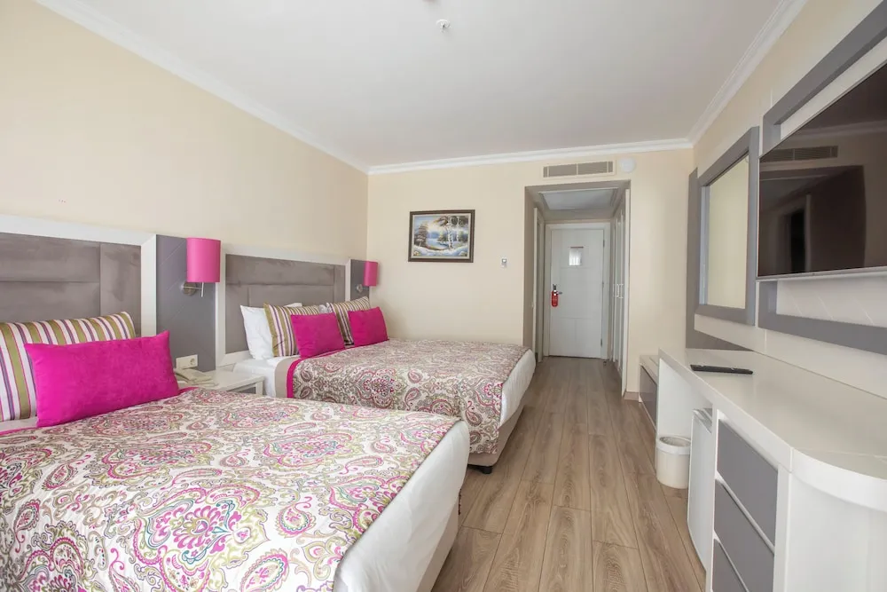 Triple Side Sea View Room