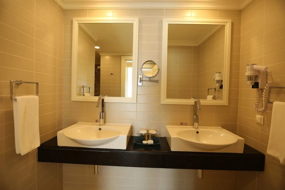 Jakuzili Deluxe Room