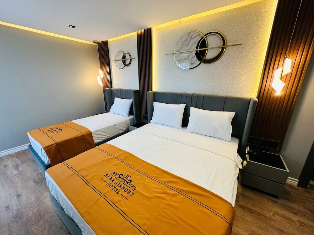 Deluxe Üç Kişilik Oda