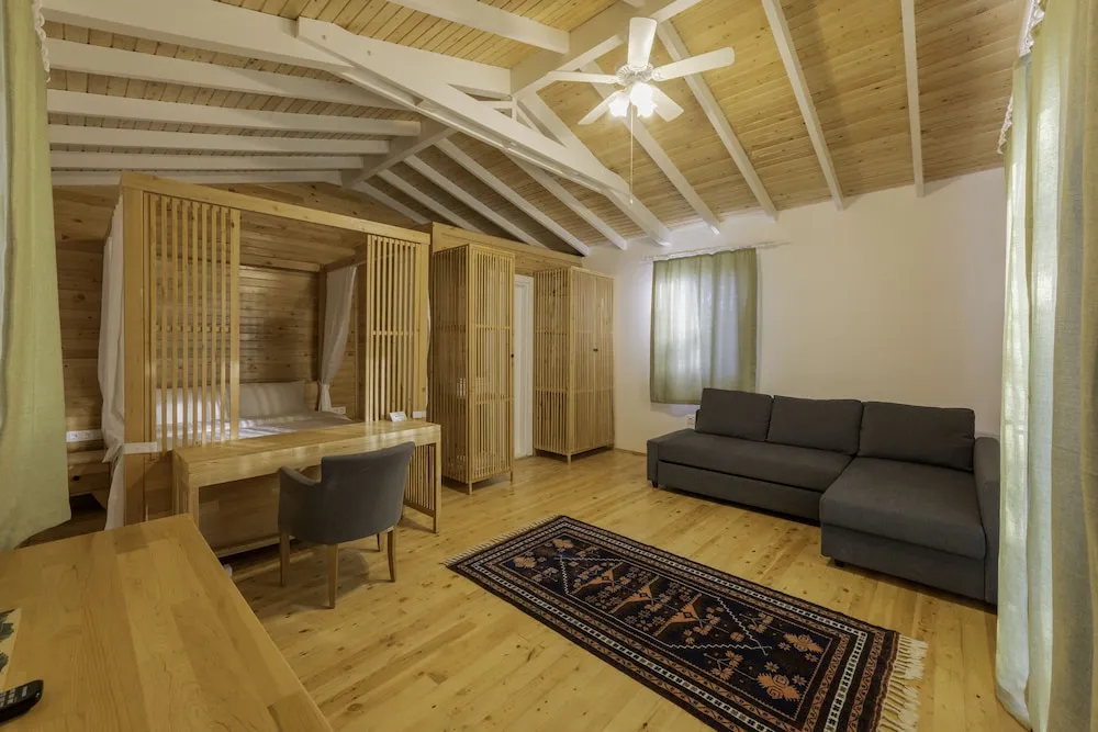 Deluxe Bungalov
