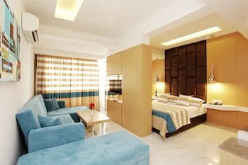 Kleopatra Suit Hotel