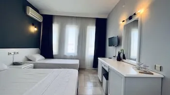 Akar Palace Resort Hotel