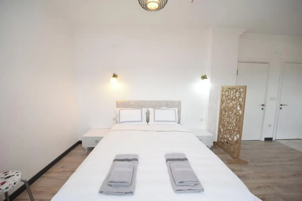 Comfort Üç Kişilik Oda, Şehir Manzaralı