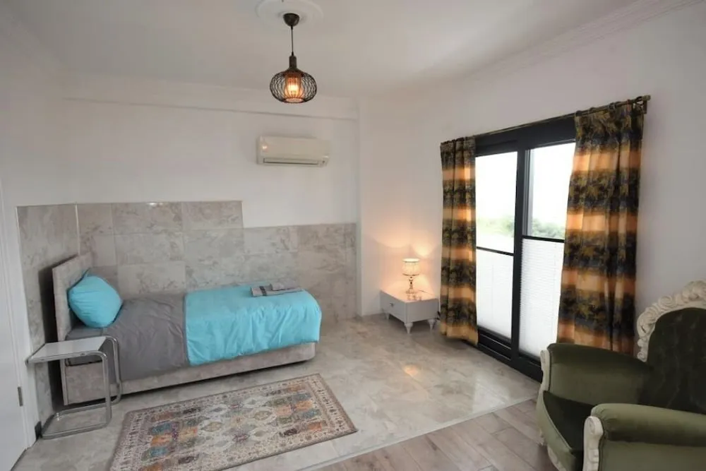 Comfort Üç Kişilik Oda, Şehir Manzaralı