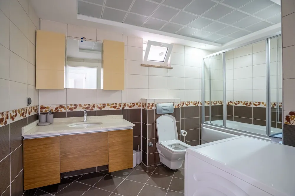 Deluxe Condo, 3 bedrooms, 1 living room (3+1)