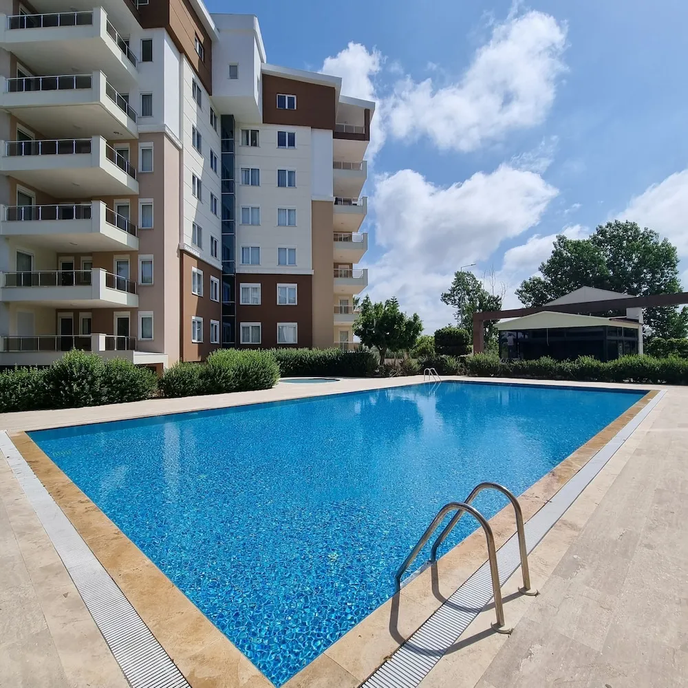 River Park Residence Lara