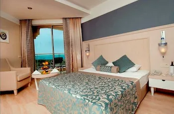 Seamelia Beach Resort Hotel & Spa