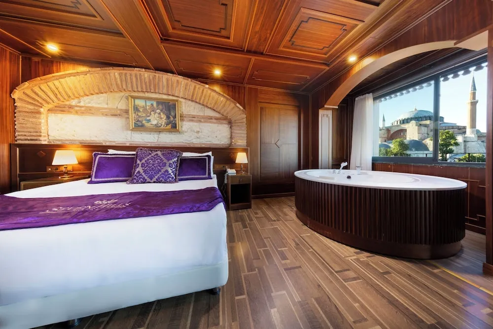 King Suite With Hagia Sophia View