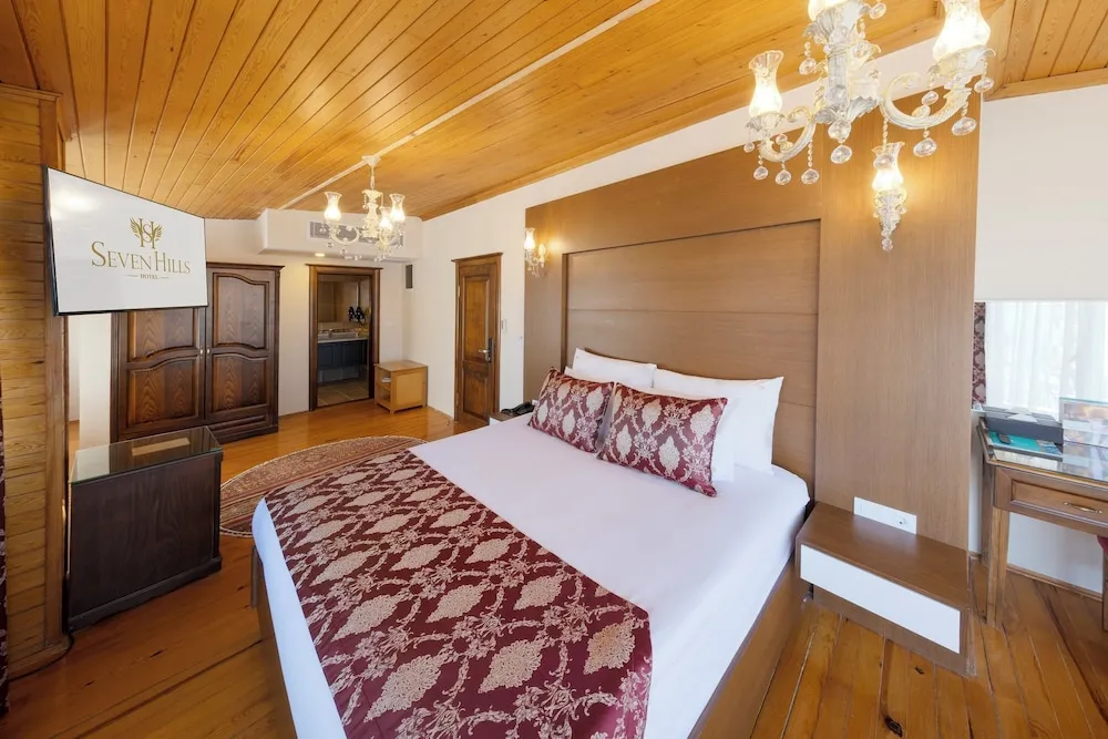 Suite with Blue Mosque View