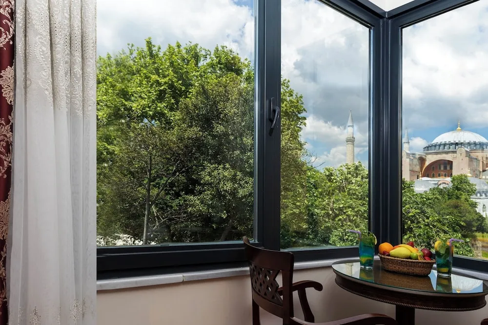 Premium Suite St.Sophia & Blue Mosque View