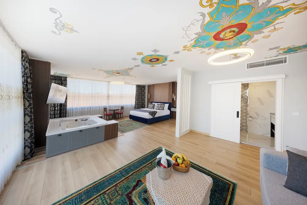 Queen Suite Hagia Sophia View