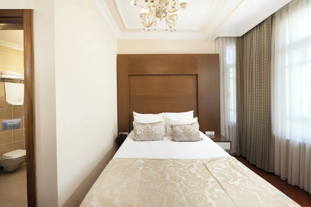 Economy Double Room