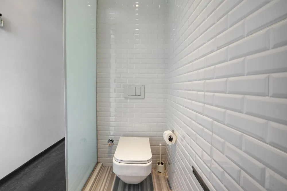 Superior Twin Room with Private Bathroom