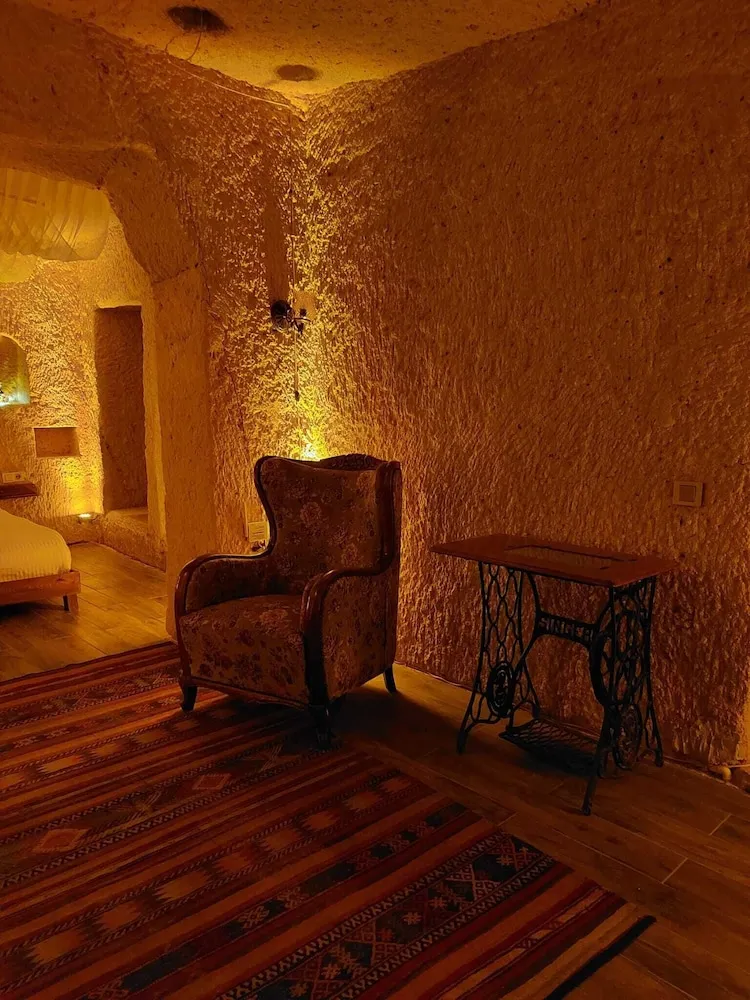 Romantic Stüdyo Süit