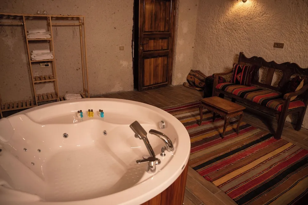 Deluxe Stüdyo Süit