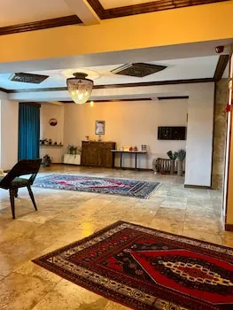 Grand Uçhisar Hotel