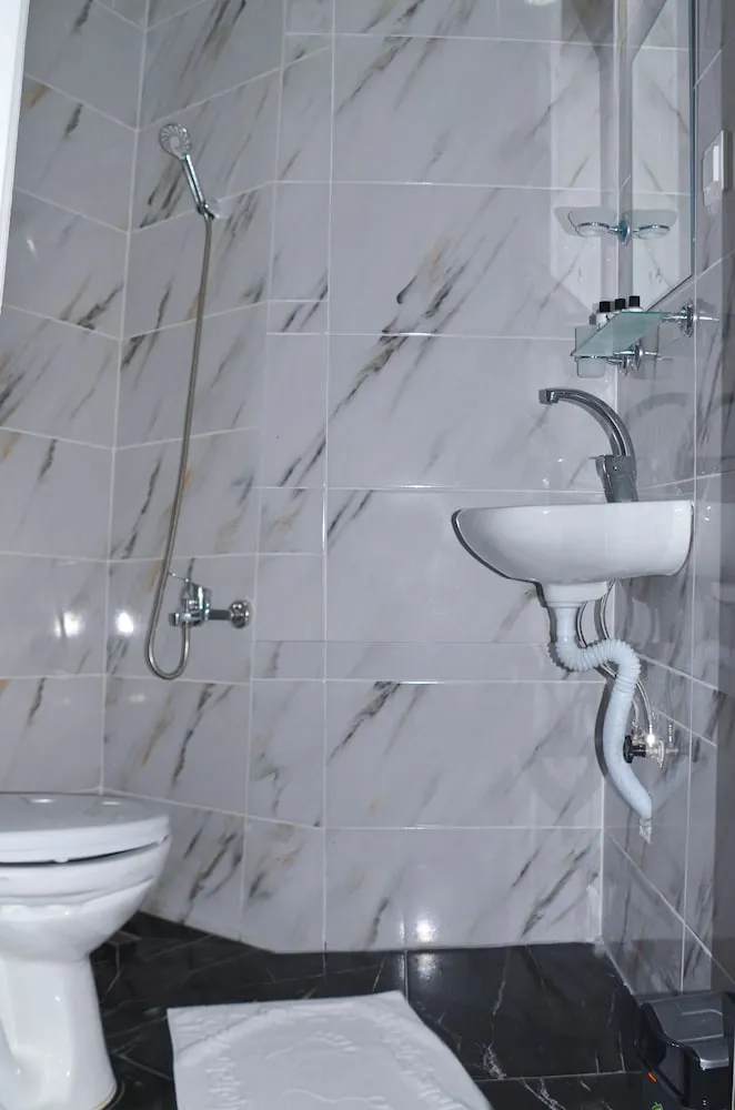 Standard Üç Kişilik Oda, 3 Yatak Odası