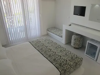 Casa Blanca Beach - Yetişkin Oteli