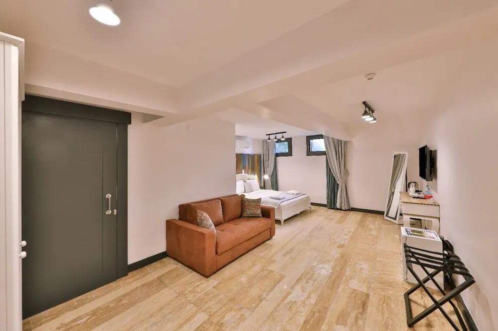 Junior Double Room Basement