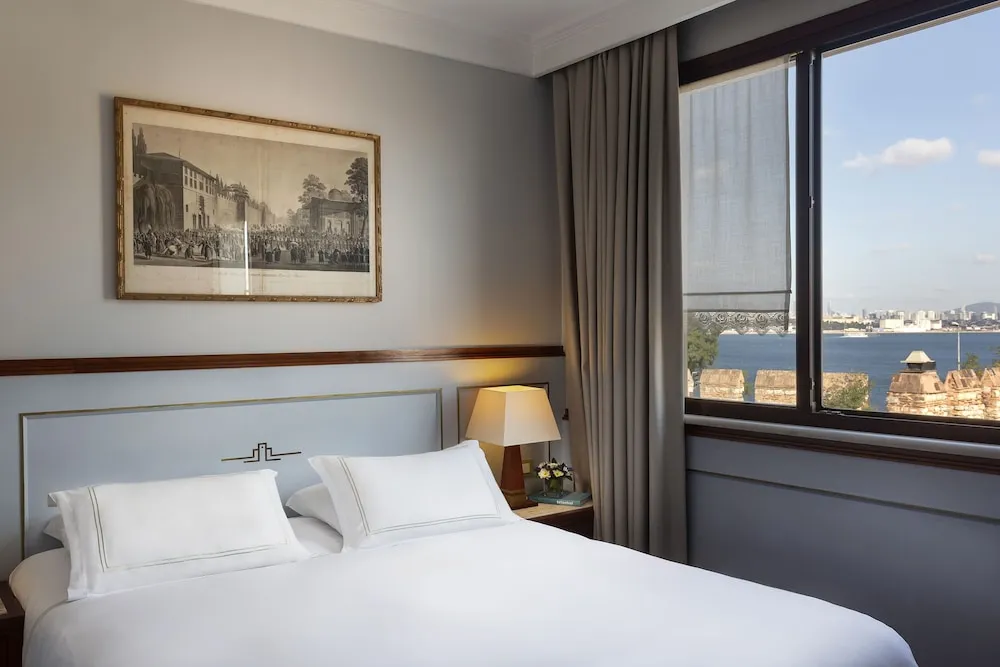 Deluxe Tek Büyük Yataklı Oda, Deniz Manzaralı