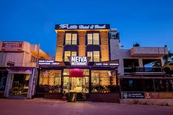 The Lea Hotel & Beach