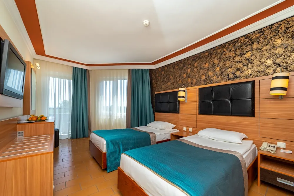 Standard Room (2+2)