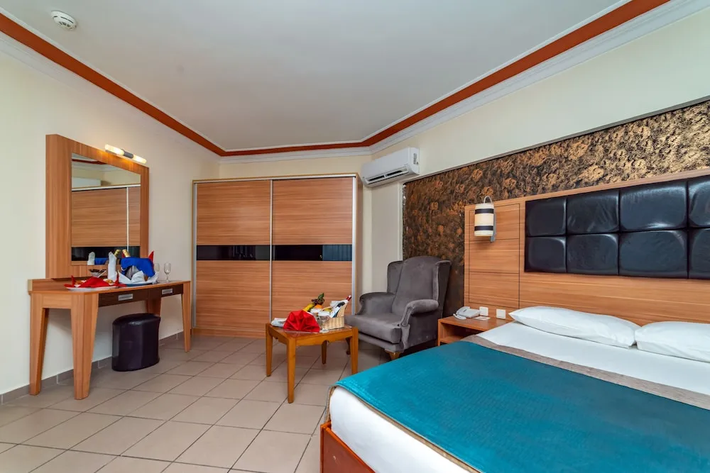 Standard Room (2+2)