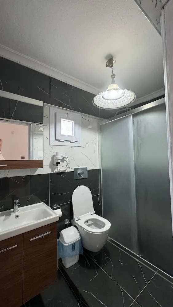 Standard Oda, Bahçe Manzaralı