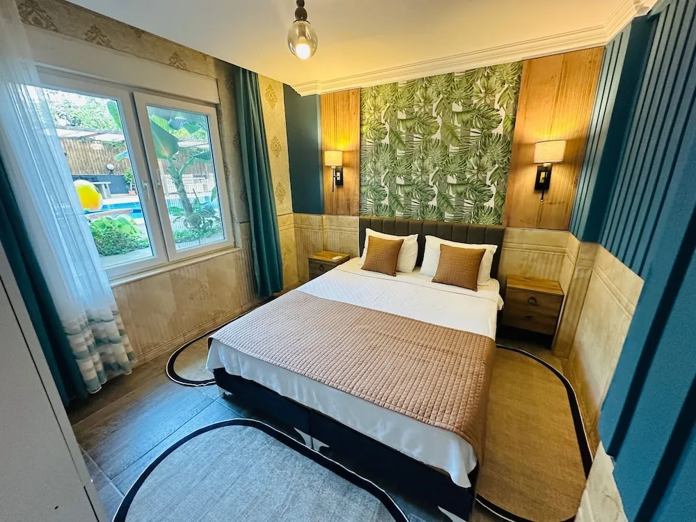 Comfort Duplex with Balcony and  Pool View