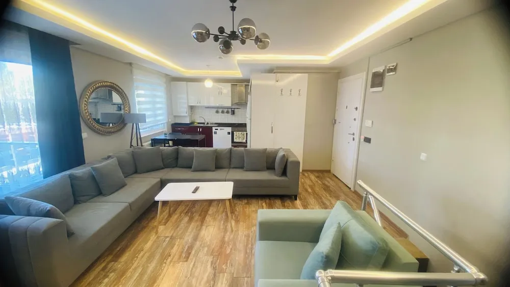 Comfort Duplex with Balcony and  Pool View