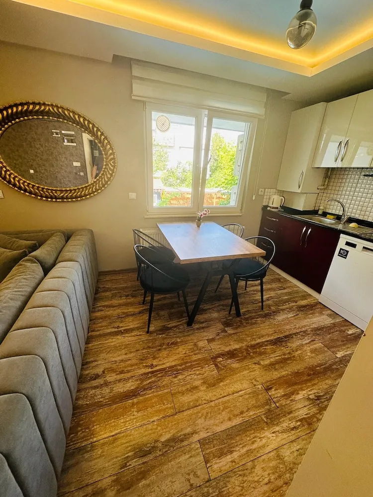 Comfort Duplex with Balcony and  Pool View