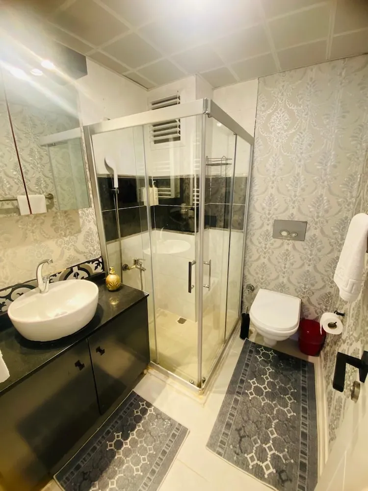 Relax Apartment with Balcony and Pool View