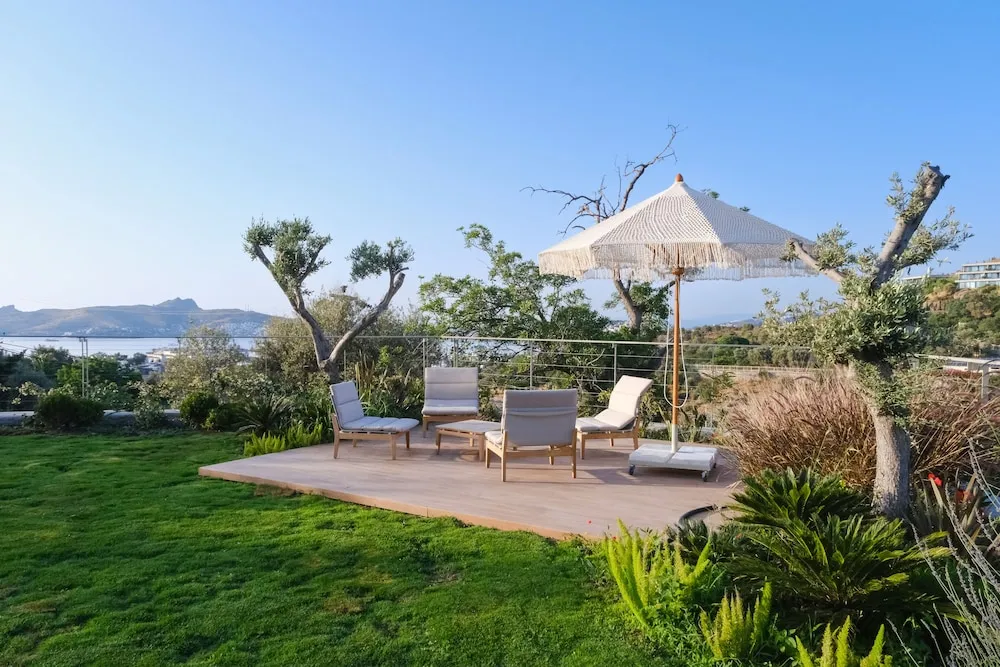 Executive Suite Sea View