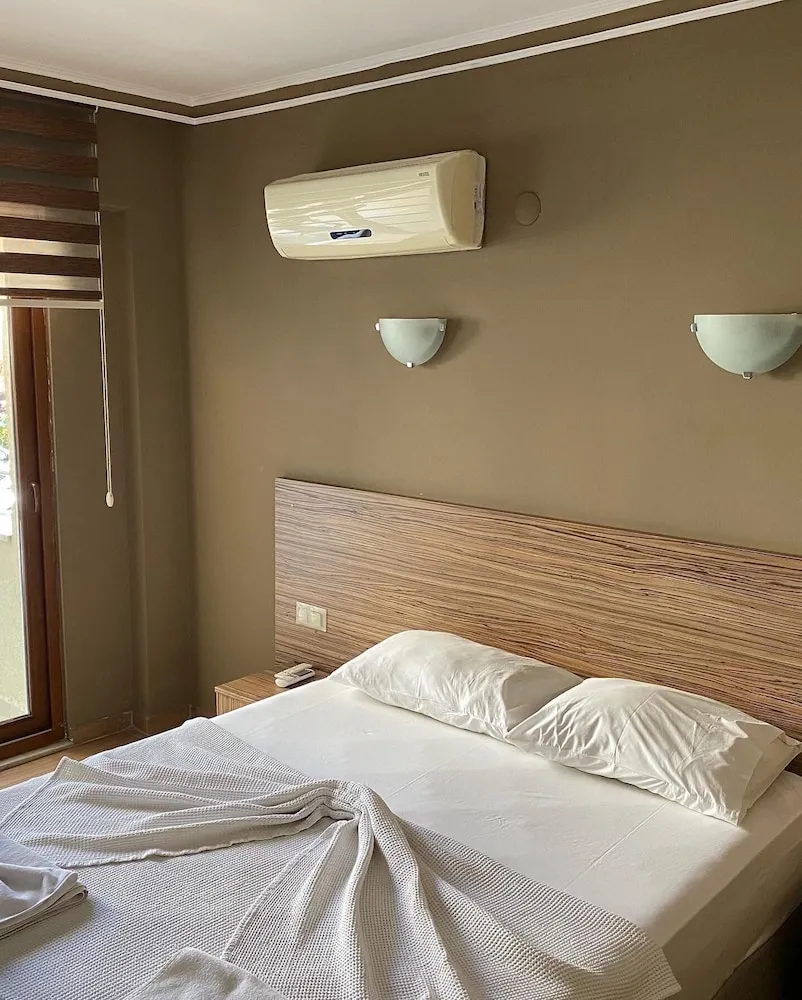 Deluxe Tek Büyük veya İki Ayrı Yataklı Oda