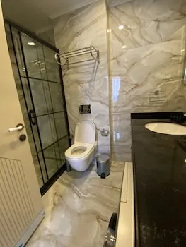 Princely Suites