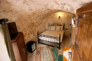 Astarte Hotel