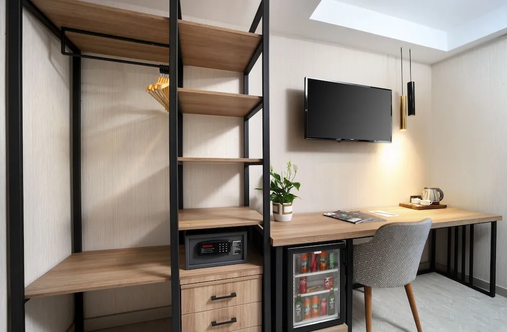 Deluxe Tek Büyük Yataklı Oda, Balkon