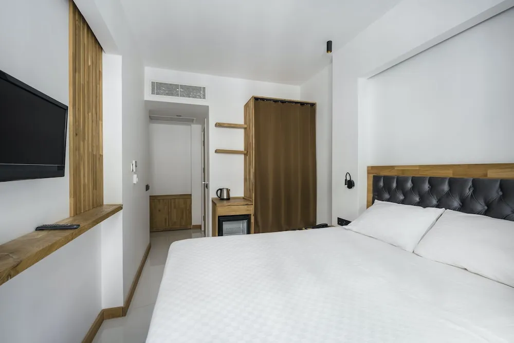 Deluxe Single Room