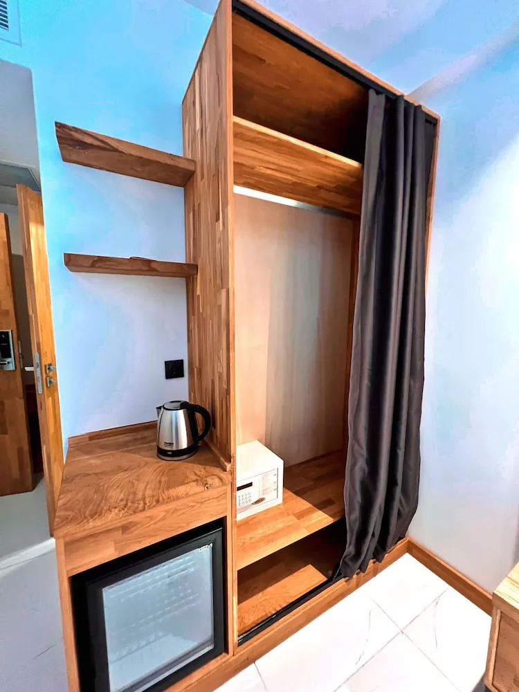 Deluxe Single Room