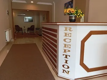 LAROK HOTEL