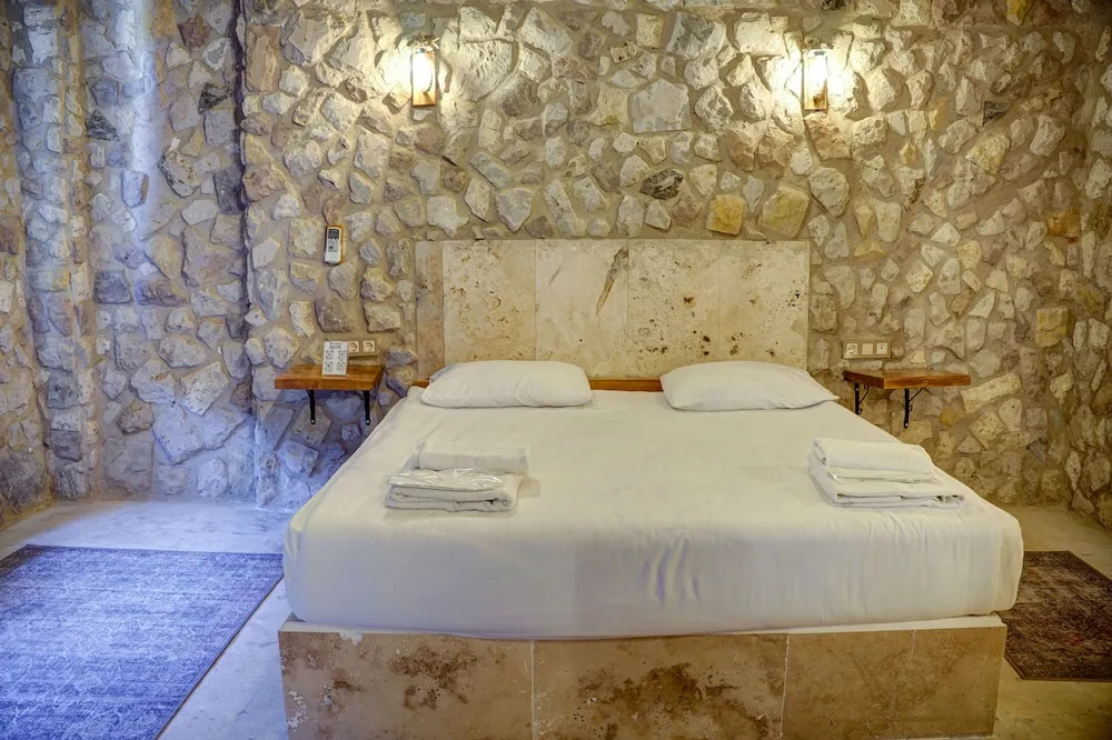 Deluxe Oda, Sigara İçilmez, Bahçe Manzaralı